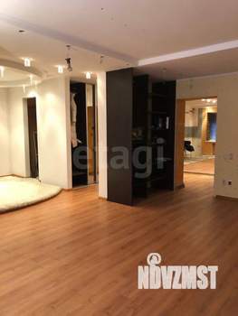 3-к квартира, вторичка, 82м2, 1/5 этаж