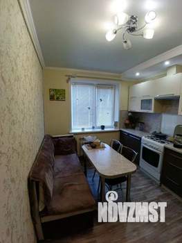 3-к квартира, вторичка, 63м2, 10/10 этаж