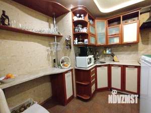 4-к квартира, вторичка, 68м2, 3/9 этаж