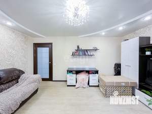 3-к квартира, вторичка, 80м2, 1/5 этаж