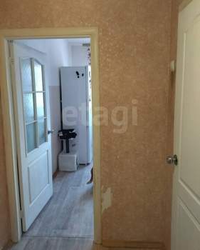 1-к квартира, вторичка, 37м2, 8/10 этаж