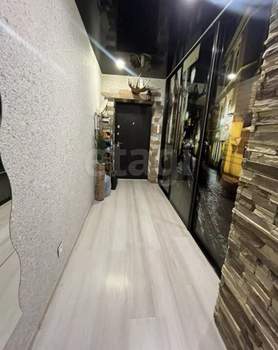 2-к квартира, вторичка, 62м2, 1/9 этаж