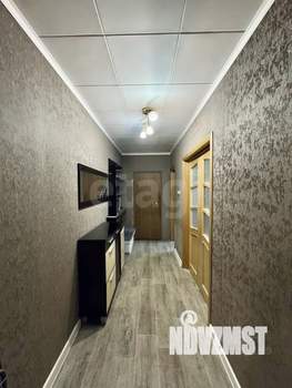 3-к квартира, вторичка, 64м2, 1/10 этаж