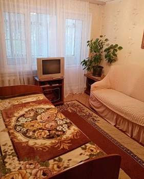 Студия квартира, вторичка, 38м2, 1/10 этаж