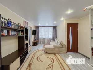 2-к квартира, вторичка, 41м2, 1/4 этаж