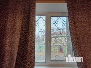 2-к квартира, вторичка, 42м2, 1/5 этаж