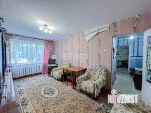 3-к квартира, вторичка, 61м2, 1/5 этаж