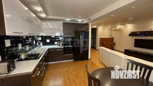 3-к квартира, вторичка, 102м2, 4/10 этаж