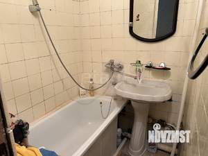 3-к квартира, вторичка, 64м2, 1/9 этаж