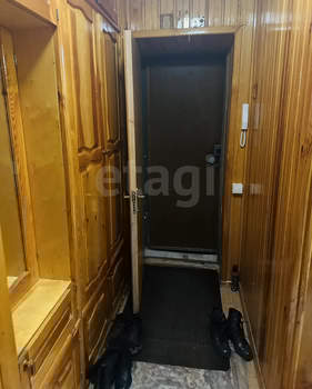 3-к квартира, вторичка, 62м2, 5/5 этаж