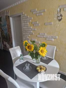 2-к квартира, вторичка, 55м2, 1/3 этаж