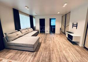 3-к квартира, вторичка, 61м2, 1/5 этаж