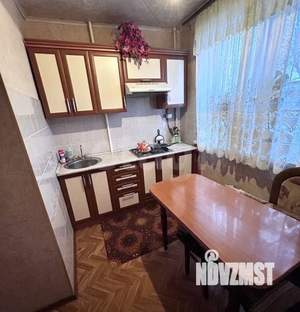 3-к квартира, вторичка, 63м2, 4/5 этаж