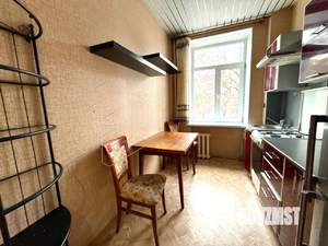 3-к квартира, вторичка, 66м2, 2/4 этаж