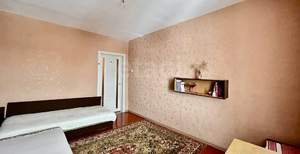 3-к квартира, вторичка, 92м2, 9/10 этаж