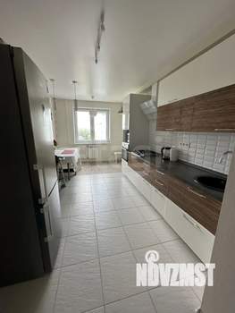 3-к квартира, вторичка, 82м2, 10/10 этаж