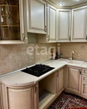 3-к квартира, вторичка, 64м2, 9/9 этаж