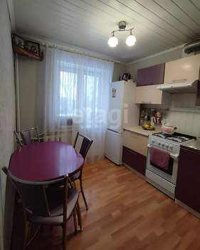 3-к квартира, вторичка, 54м2, 5/5 этаж