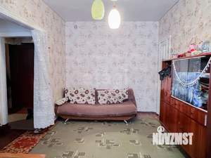 2-к квартира, вторичка, 39м2, 1/4 этаж