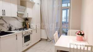 2-к квартира, вторичка, 62м2, 1/8 этаж