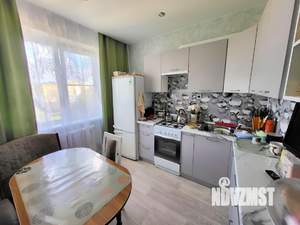 3-к квартира, вторичка, 63м2, 8/9 этаж
