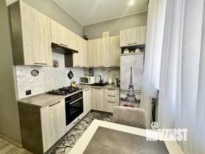 2-к квартира, вторичка, 53м2, 1/4 этаж