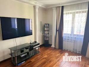 4-к квартира, вторичка, 138м2, 3/6 этаж