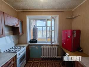 3-к квартира, вторичка, 64м2, 10/10 этаж