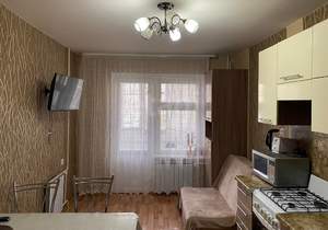 2-к квартира, вторичка, 58м2, 1/10 этаж