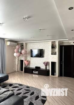 3-к квартира, вторичка, 98м2, 8/10 этаж