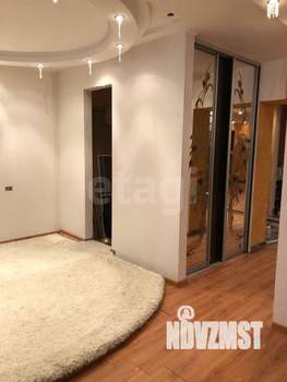 3-к квартира, вторичка, 82м2, 1/5 этаж