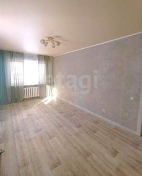 1-к квартира, вторичка, 30м2, 1/4 этаж