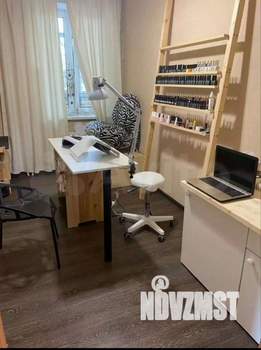 2-к квартира, вторичка, 59м2, 1/10 этаж