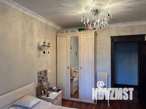 4-к квартира, вторичка, 138м2, 3/6 этаж