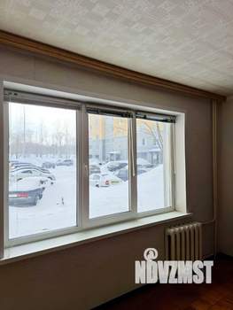 2-к квартира, вторичка, 50м2, 1/9 этаж