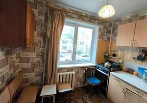 4-к квартира, вторичка, 78м2, 1/5 этаж