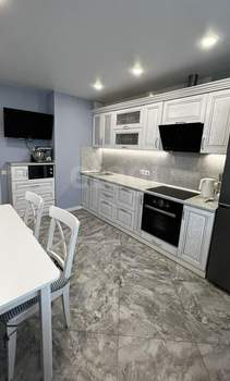 1-к квартира, вторичка, 42м2, 9/18 этаж