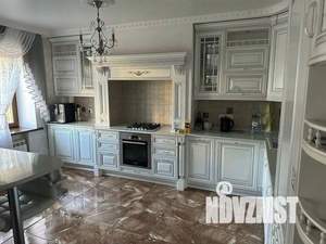 4-к квартира, вторичка, 138м2, 3/6 этаж