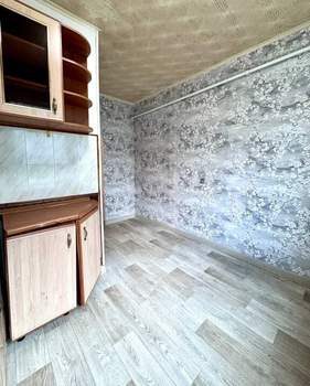 2-к квартира, вторичка, 49м2, 1/9 этаж
