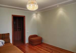 2-к квартира, вторичка, 76м2, 3/5 этаж