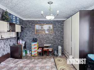 3-к квартира, вторичка, 80м2, 1/9 этаж
