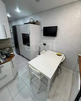 Фото квартиры на продажу (6)