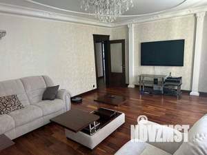 4-к квартира, вторичка, 138м2, 3/6 этаж