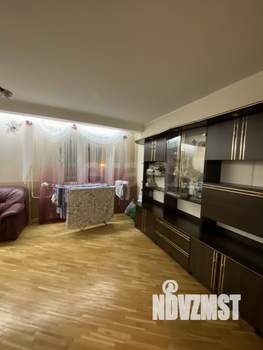 4-к квартира, вторичка, 110м2, 3/6 этаж