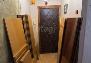 3-к квартира, вторичка, 64м2, 1/9 этаж