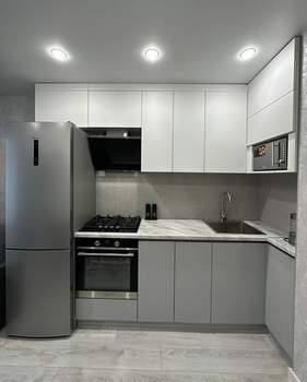 1-к квартира, вторичка, 42м2, 1/12 этаж
