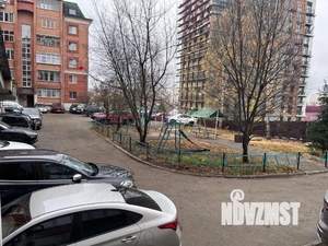 4-к квартира, вторичка, 109м2, 1/6 этаж