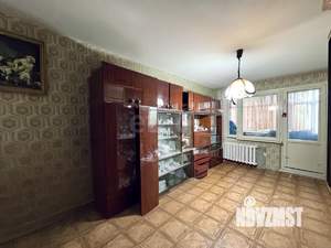 3-к квартира, вторичка, 61м2, 2/5 этаж