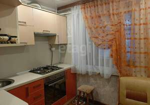 3-к квартира, вторичка, 64м2, 1/9 этаж