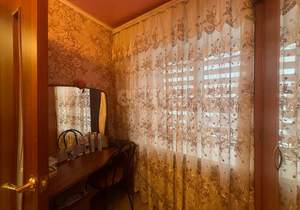 2-к квартира, вторичка, 40м2, 1/5 этаж